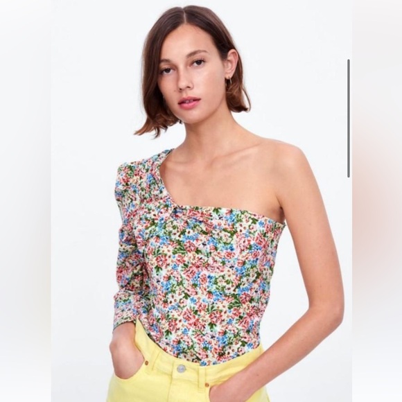 Zara | One shoulder floral top - Picture 2 of 4